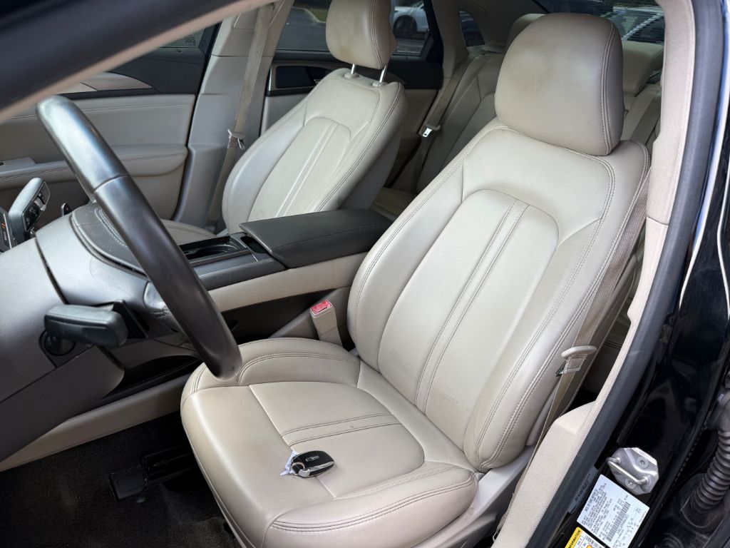 2017 Lincoln MKZ - $11,000