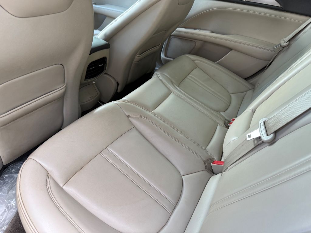 2017 Lincoln MKZ - $11,000
