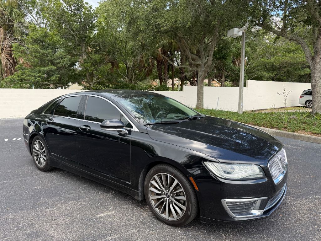 2017 Lincoln MKZ - $11,000