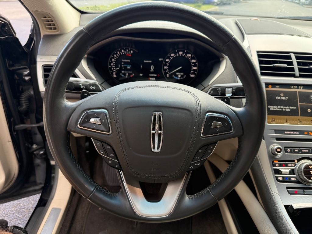 2017 Lincoln MKZ - $11,000