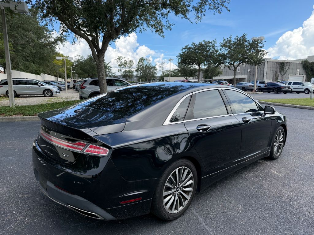 2017 Lincoln MKZ - $11,000