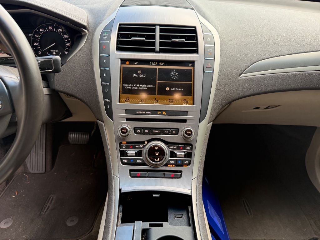 2017 Lincoln MKZ - $11,000
