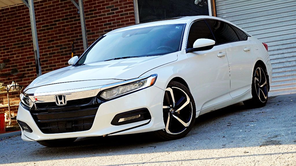 2018 Honda Accord - $11,999