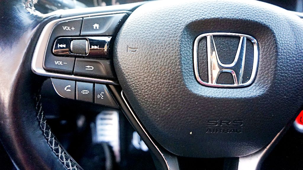 2018 Honda Accord - $11,999