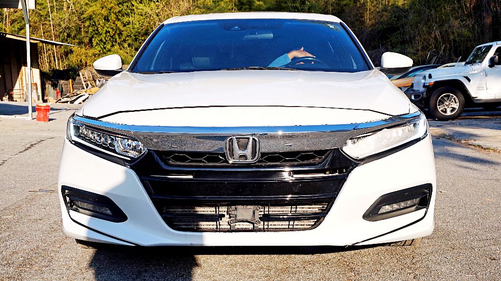 2018 Honda Accord - $11,999