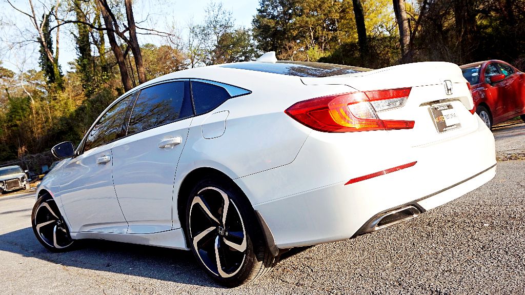 2018 Honda Accord - $11,999
