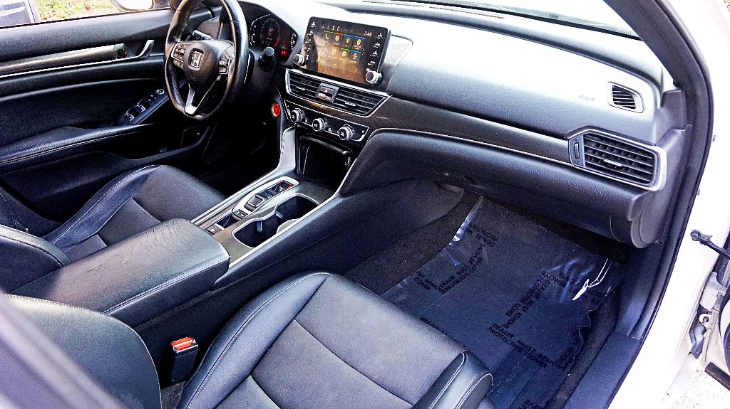 2018 Honda Accord - $11,999