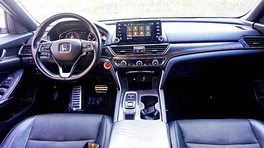 2018 Honda Accord - $11,999