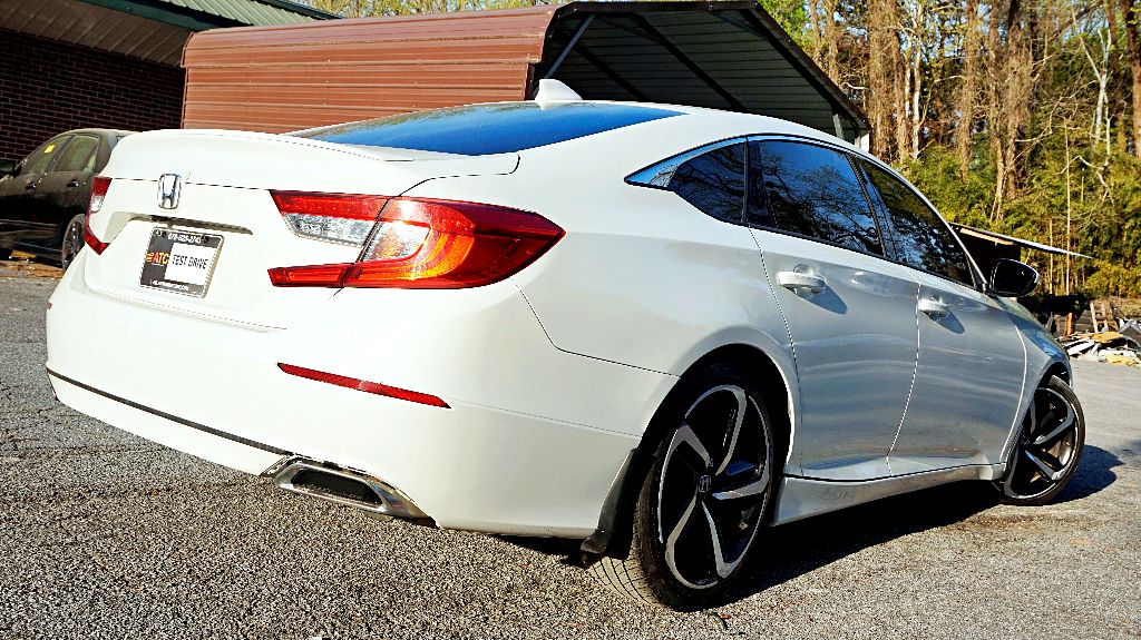 2018 Honda Accord - $11,999
