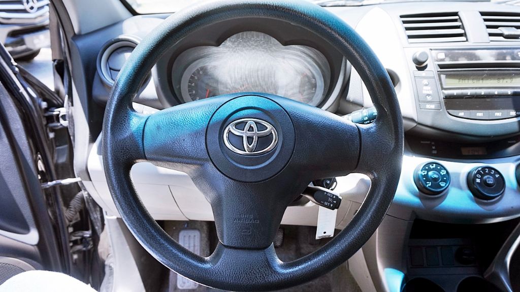 2006 Toyota RAV4 - $7,950