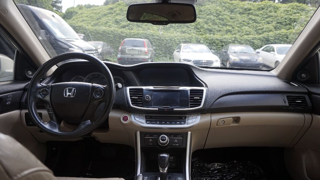 2015 Honda Accord - $12,150