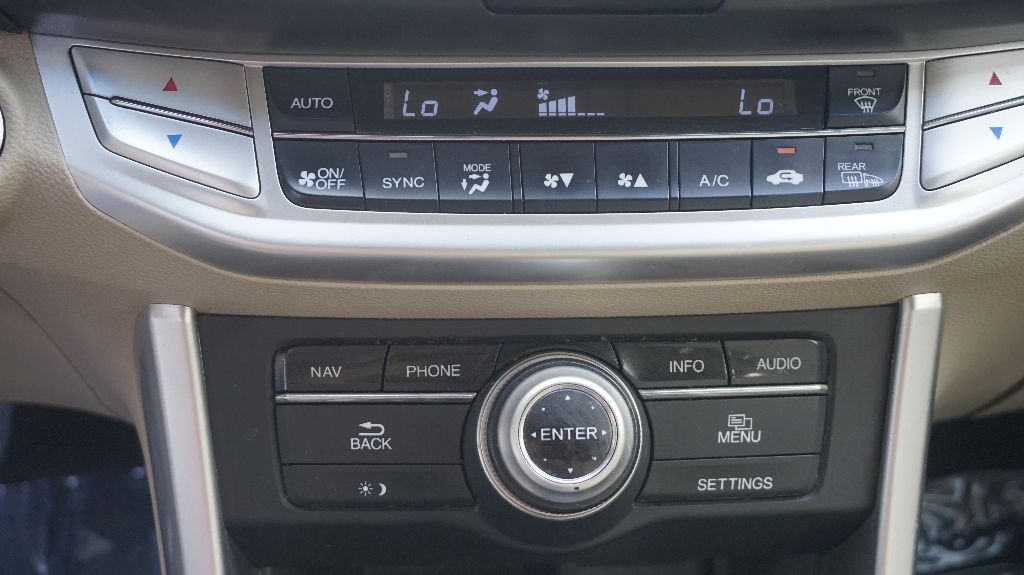 2015 Honda Accord - $12,150