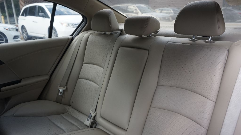 2015 Honda Accord - $12,150