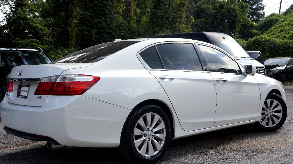 2015 Honda Accord - $12,150