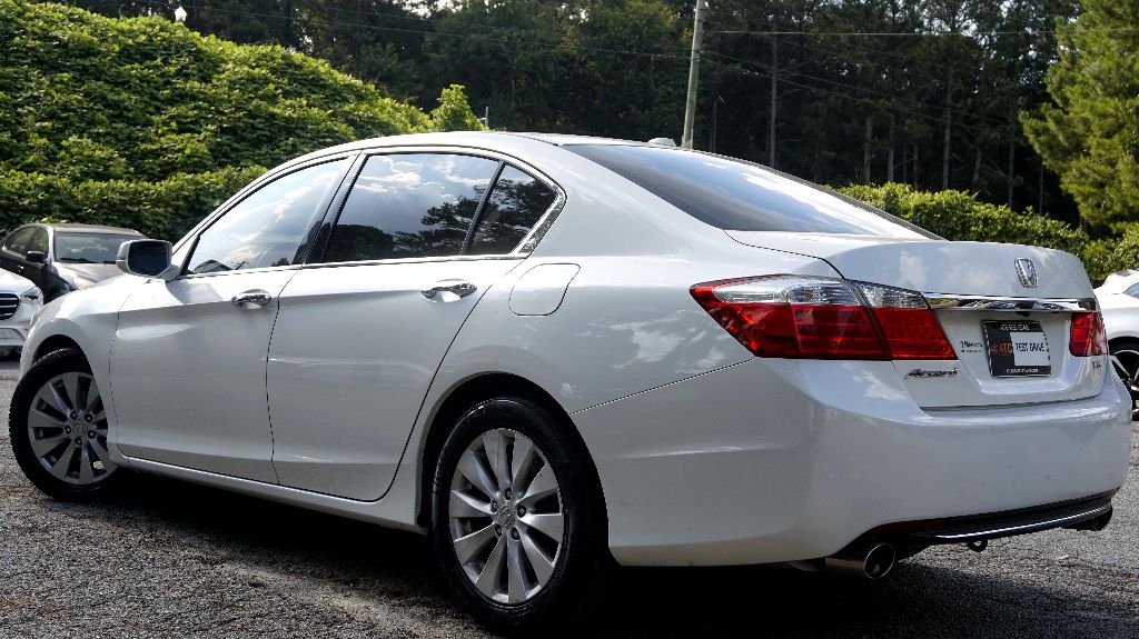 2015 Honda Accord - $12,150