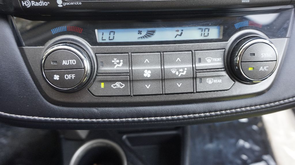 2014 Toyota RAV4 - $13,900