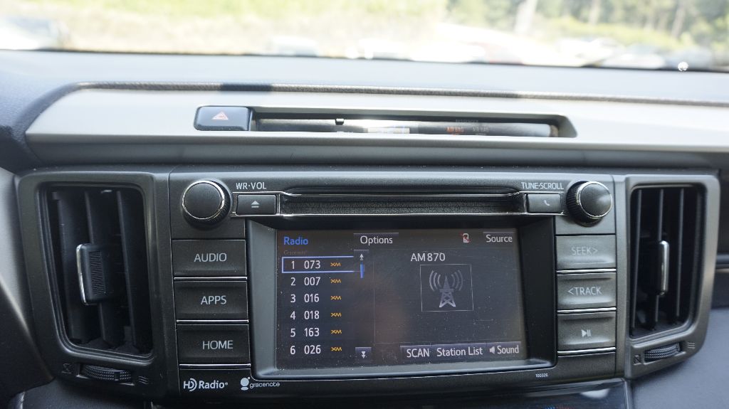 2014 Toyota RAV4 - $13,900