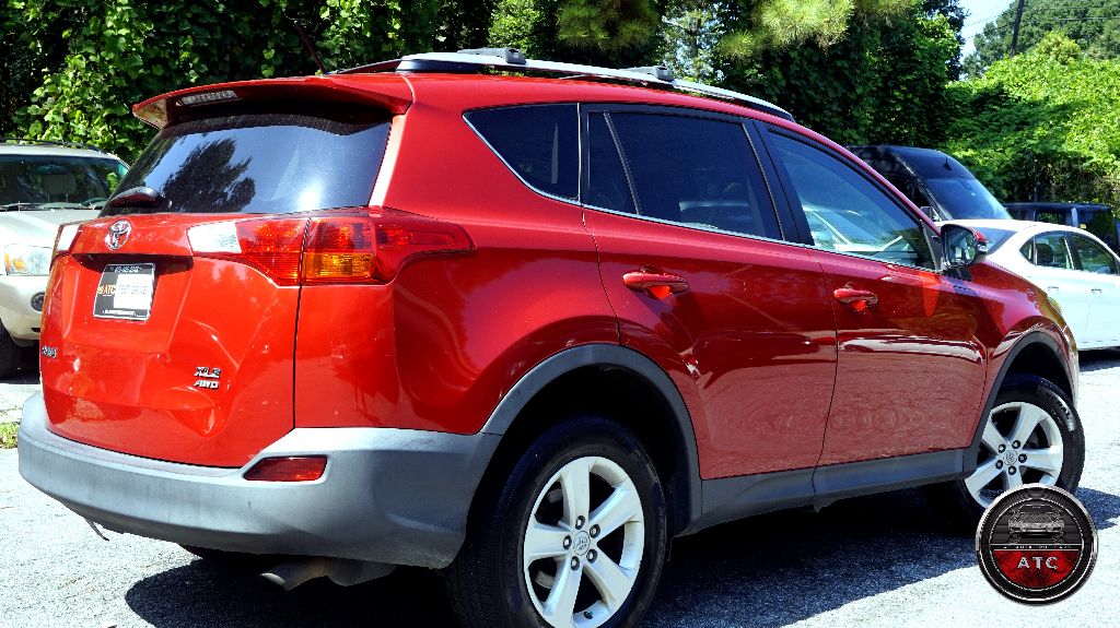 2014 Toyota RAV4 - $13,900