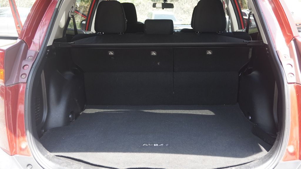 2014 Toyota RAV4 - $13,900