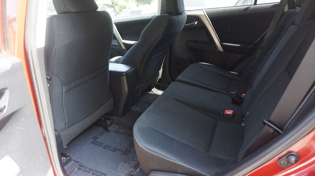 2014 Toyota RAV4 - $13,900