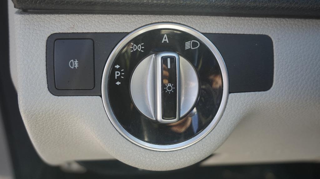 2011 Mercedes-Benz C Class - $6,290
