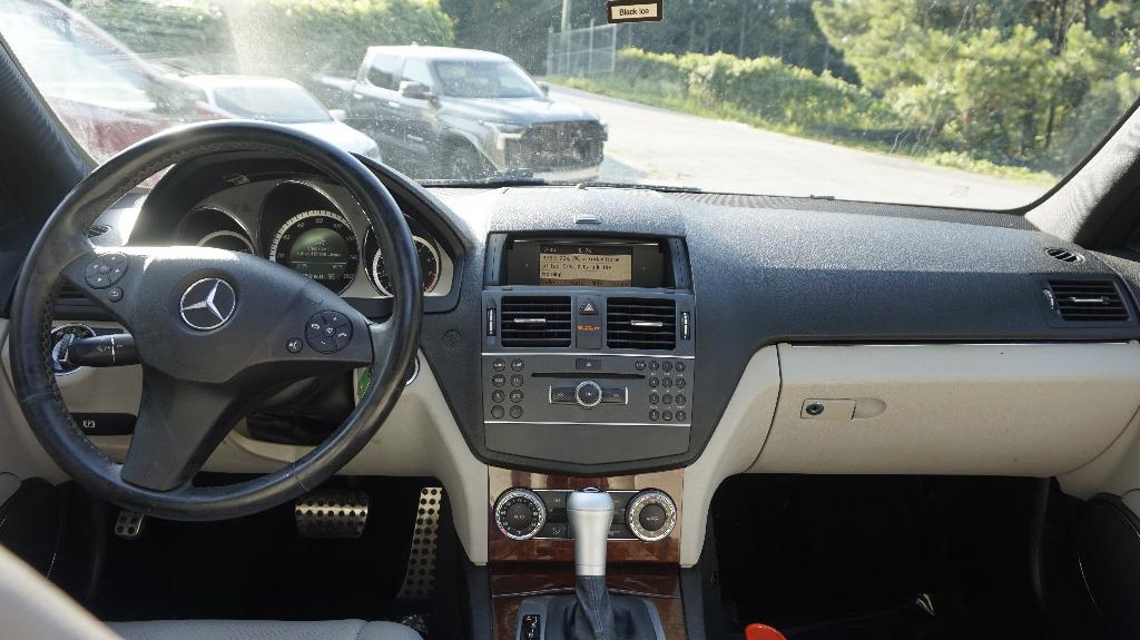 2011 Mercedes-Benz C Class - $6,290