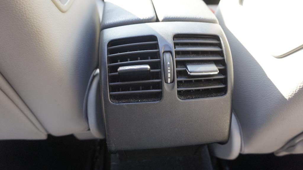 2011 Mercedes-Benz C Class - $6,290