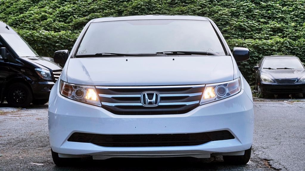 2013 Honda Odyssey - $6,300