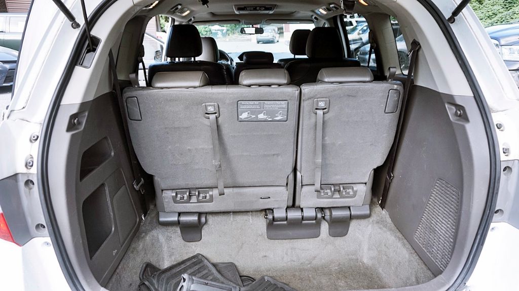 2013 Honda Odyssey - $6,300