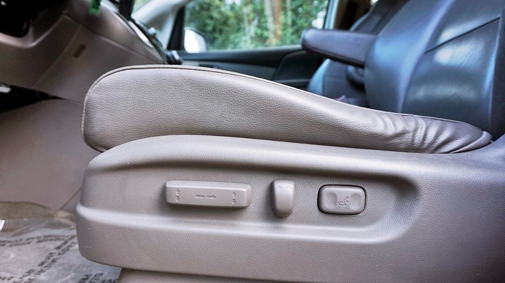 2013 Honda Odyssey - $6,300