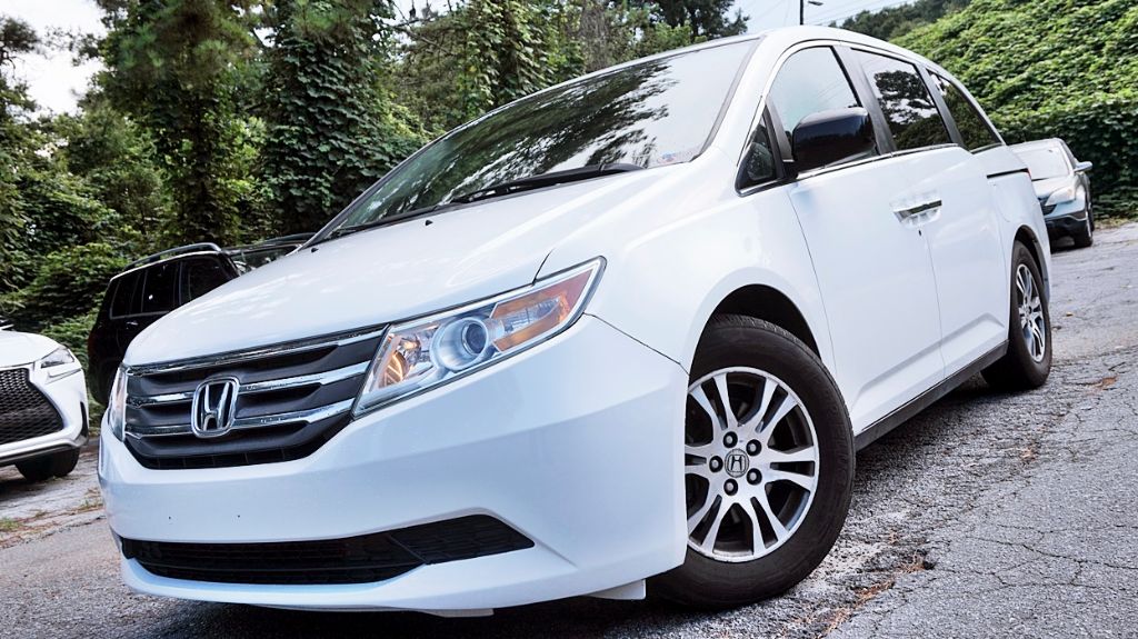2013 Honda Odyssey - $6,300