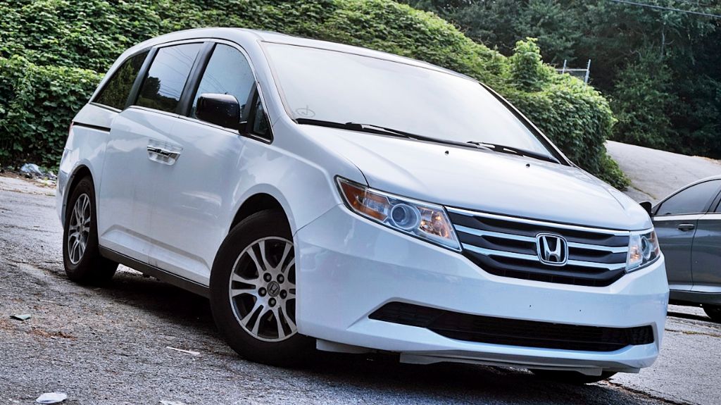 2013 Honda Odyssey - $6,300