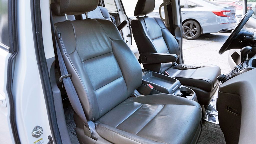 2013 Honda Odyssey - $6,300