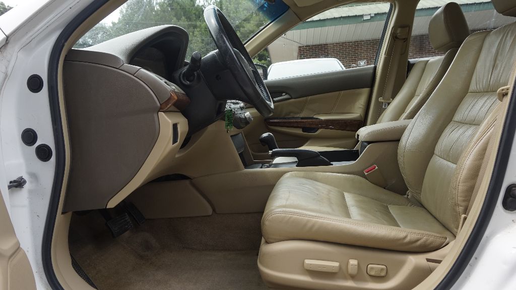 2013 Honda Accord - $11,220