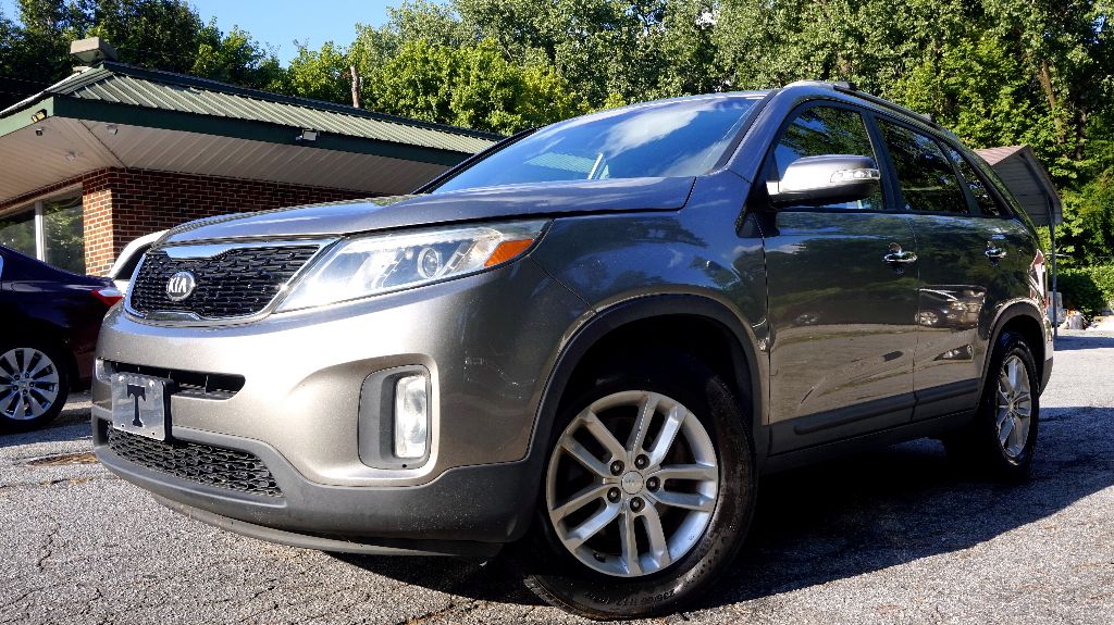 2014 Kia Sorento - $5,950