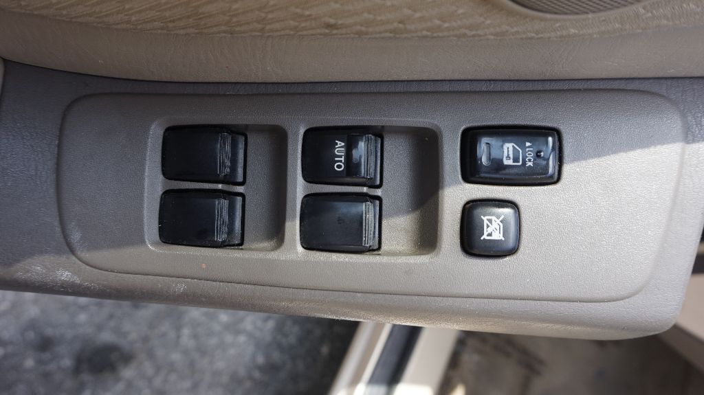 2006 Toyota Highlander - $6,950