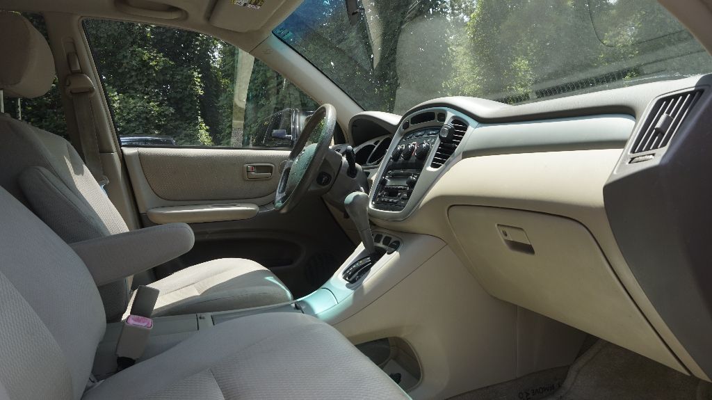 2006 Toyota Highlander - $6,950