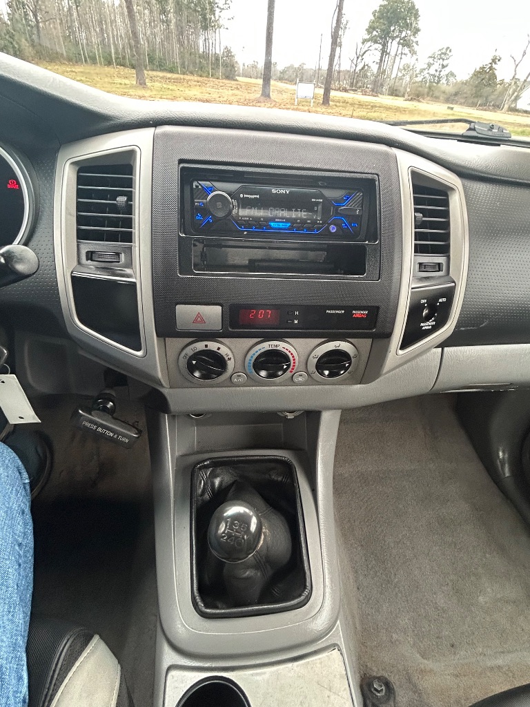 2006 Toyota Tacoma - $6,995