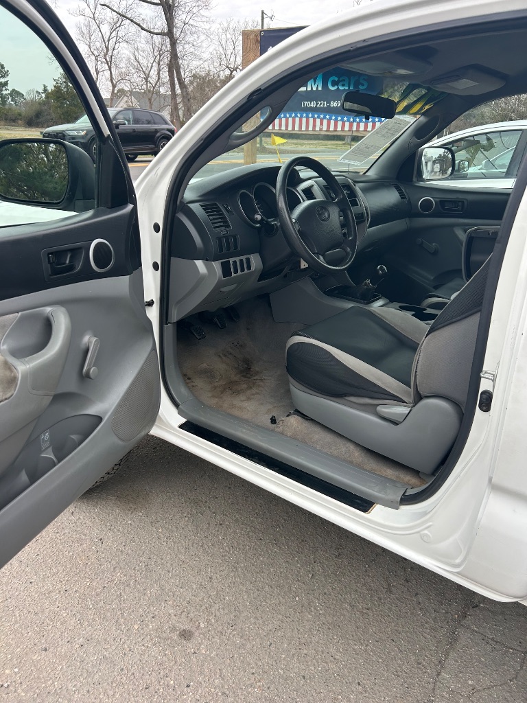 2006 Toyota Tacoma - $6,995