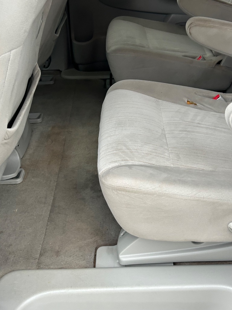 2012 Nissan Quest - $5,995