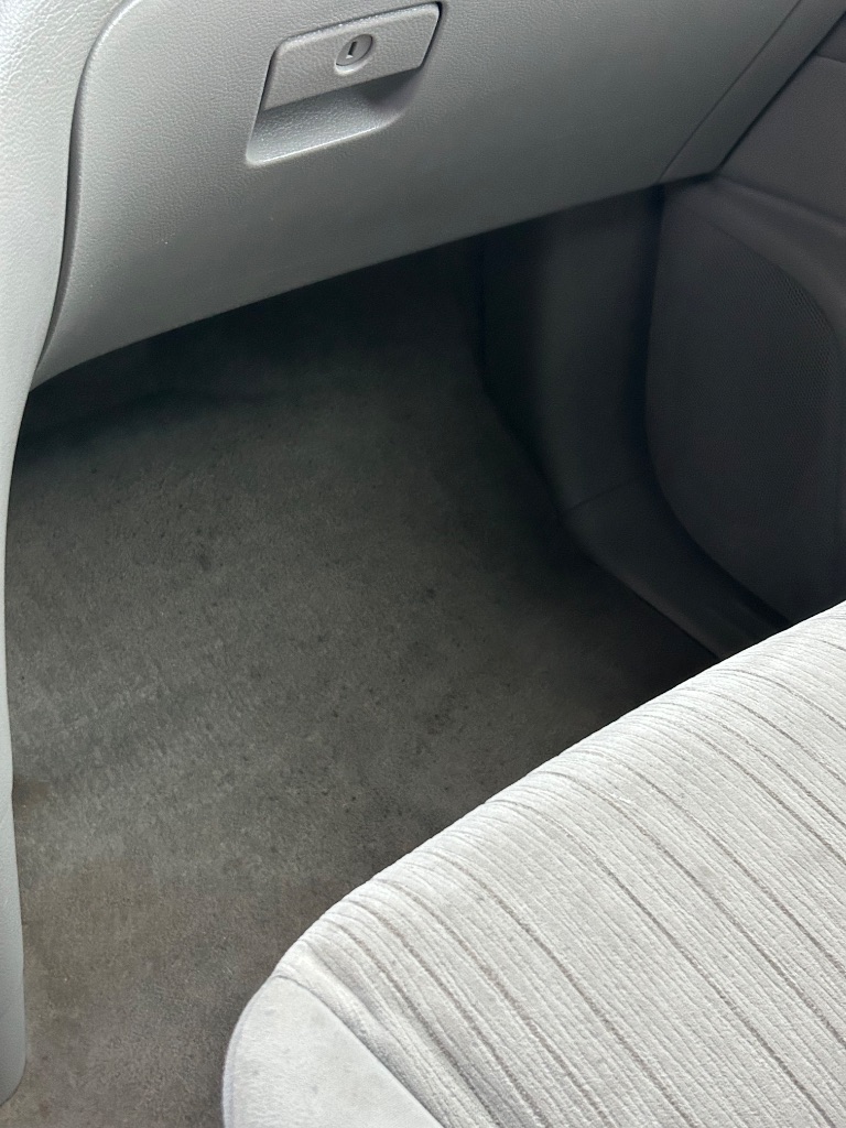2012 Nissan Quest - $5,995