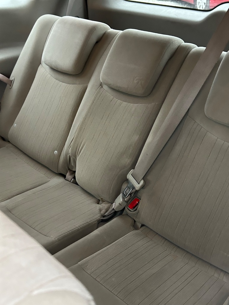 2012 Nissan Quest - $5,995