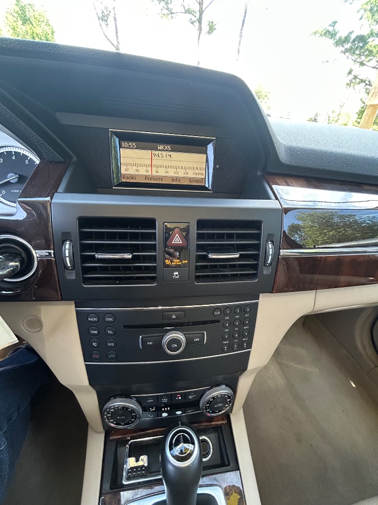 2012 Mercedes-Benz GLK-Class - $6,995
