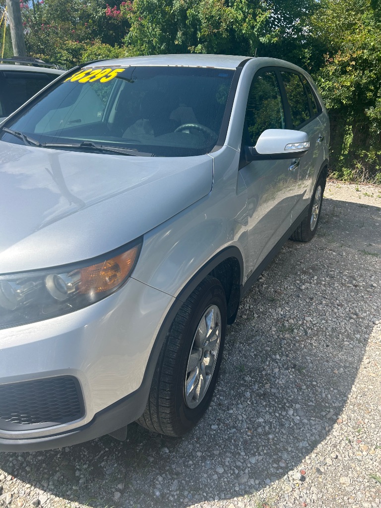 2011 Kia Sorento - $6,096