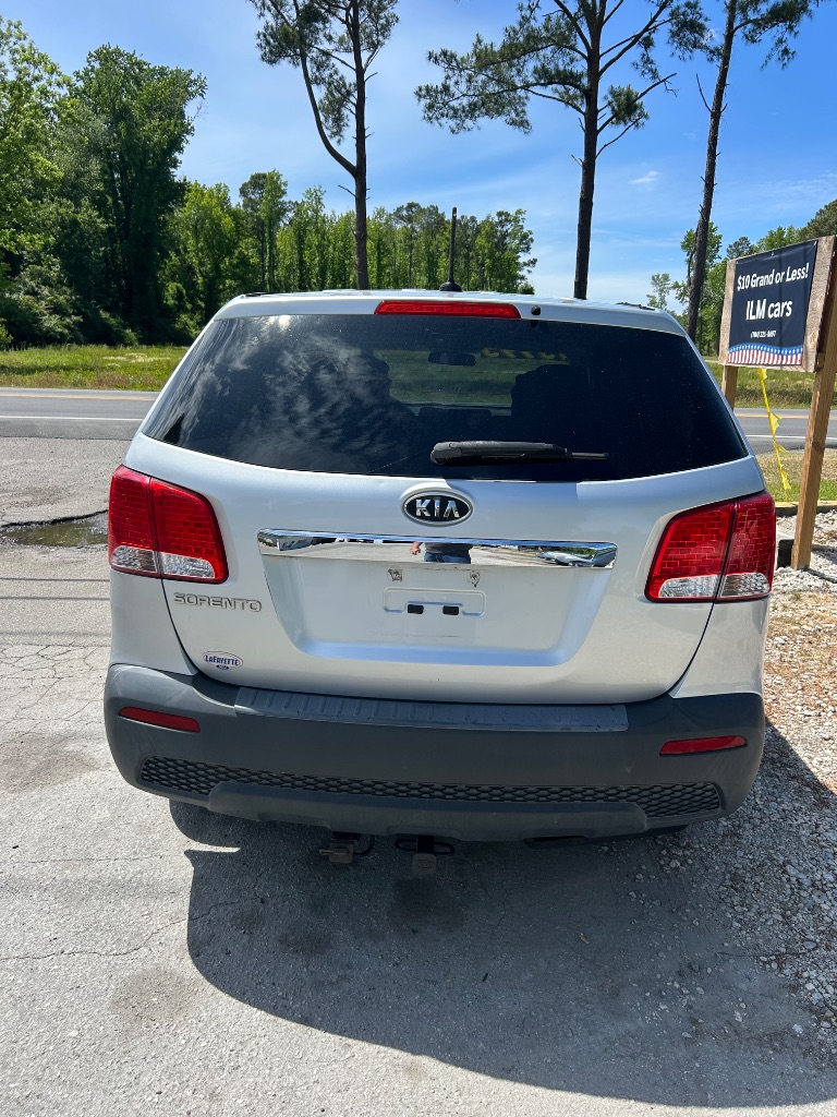 2011 Kia Sorento - $5,995