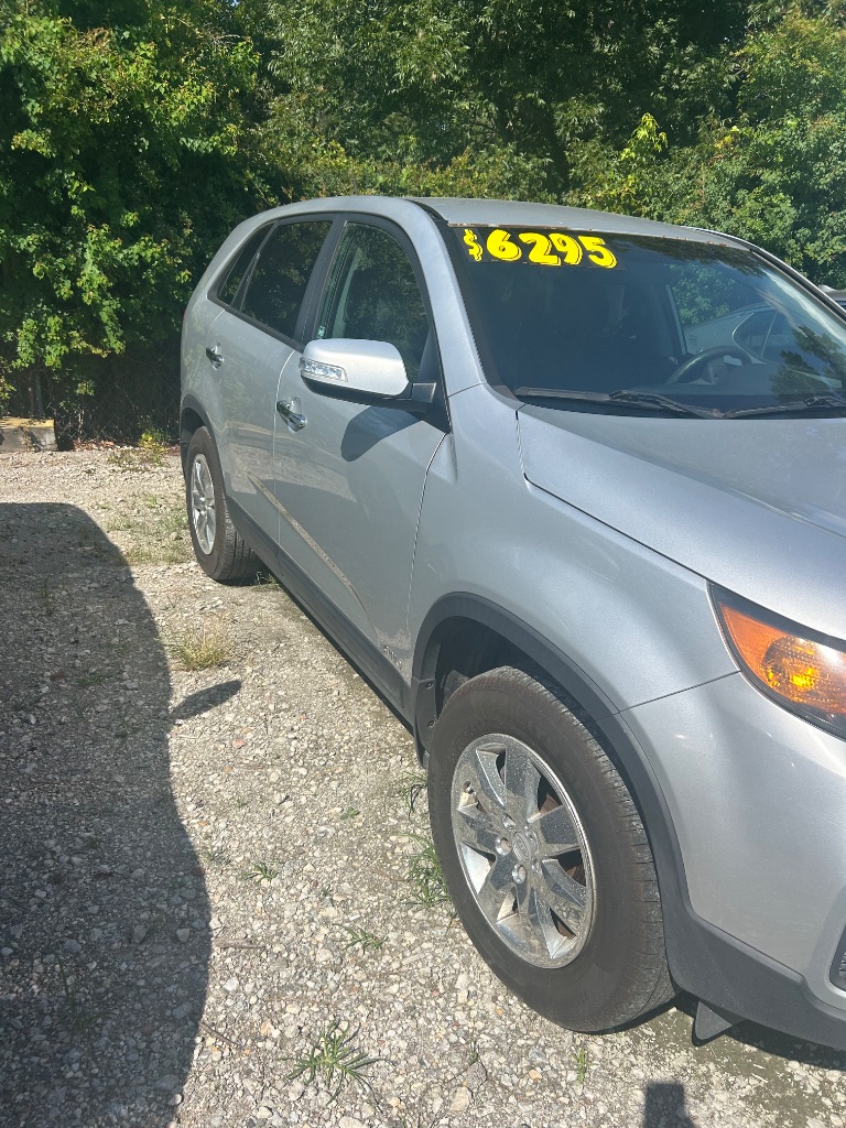 2011 Kia Sorento - $6,096