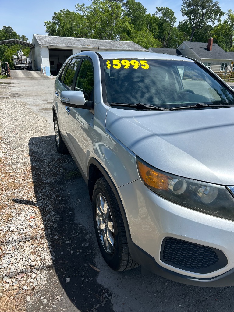 2011 Kia Sorento - $5,995