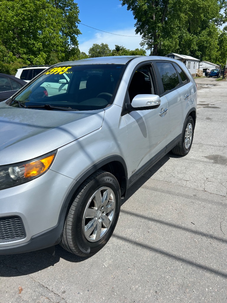 2011 Kia Sorento - $5,995