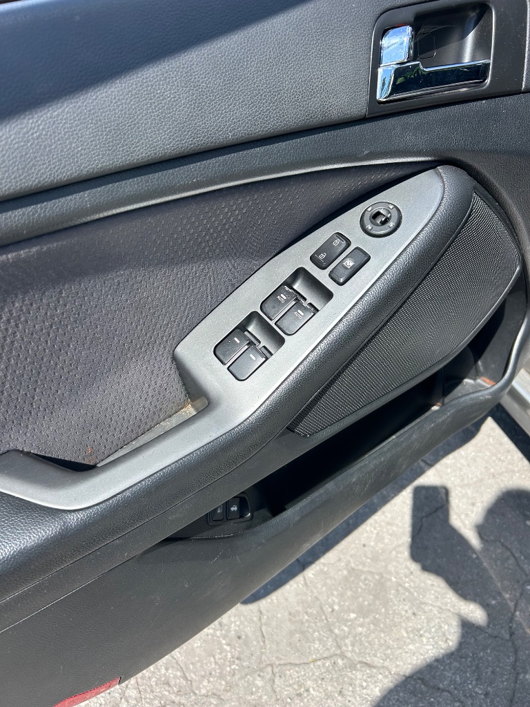 2011 Kia Optima - $4,995