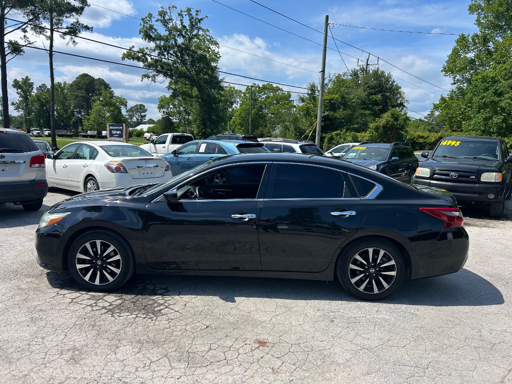 2018 Nissan Altima - $6,995